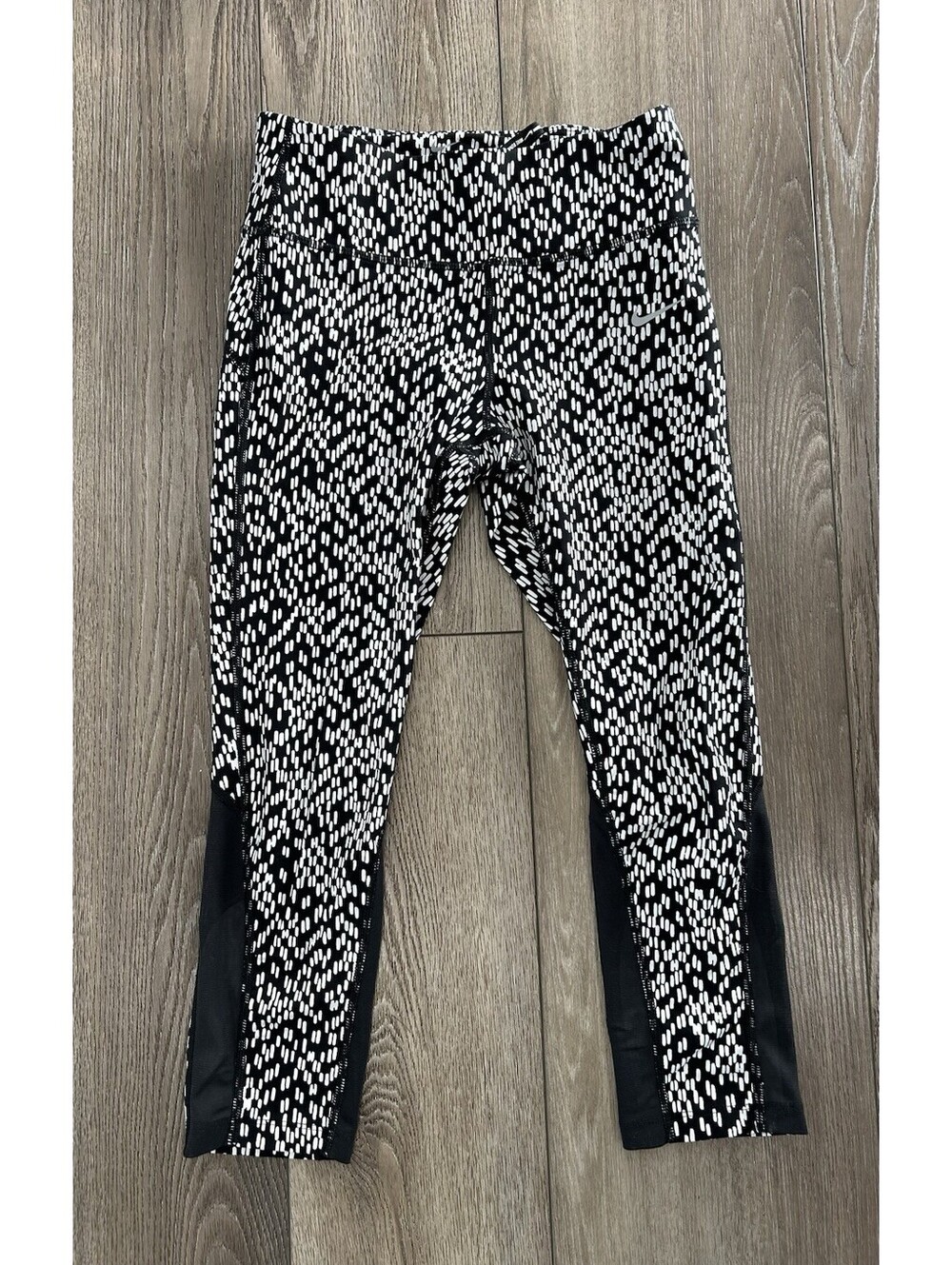 NIKE Power Epic Lux Capri Legging Small Black White Dri-Fit Running Athletic
